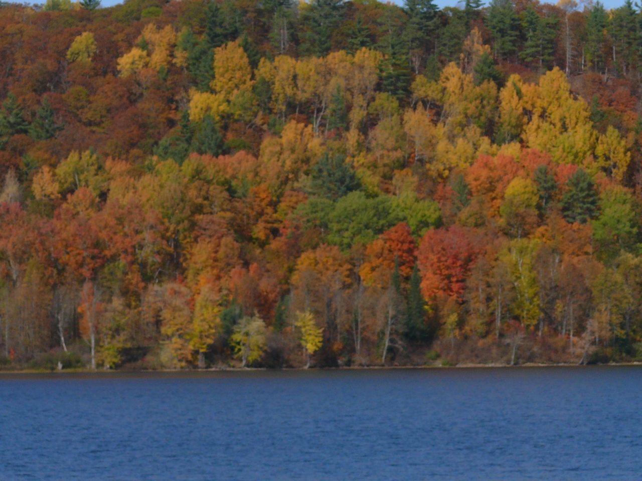 lac vert pontiac03